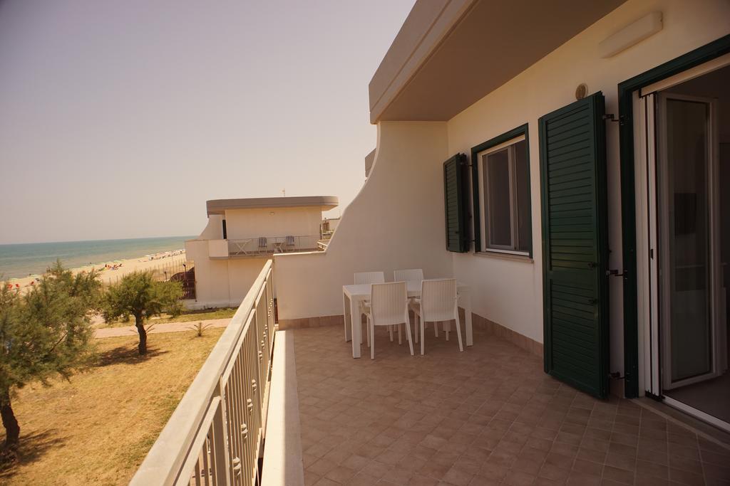 Villaggio Azzurra แตร์โมลิ ภายนอก รูปภาพ