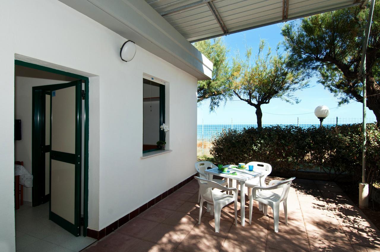 Villaggio Azzurra แตร์โมลิ ภายนอก รูปภาพ